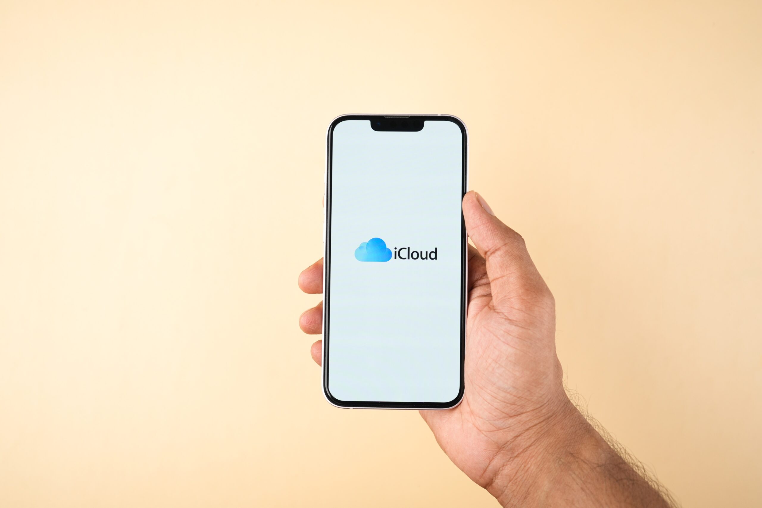 Here’s how to enable Safe Search on iCloud.com
