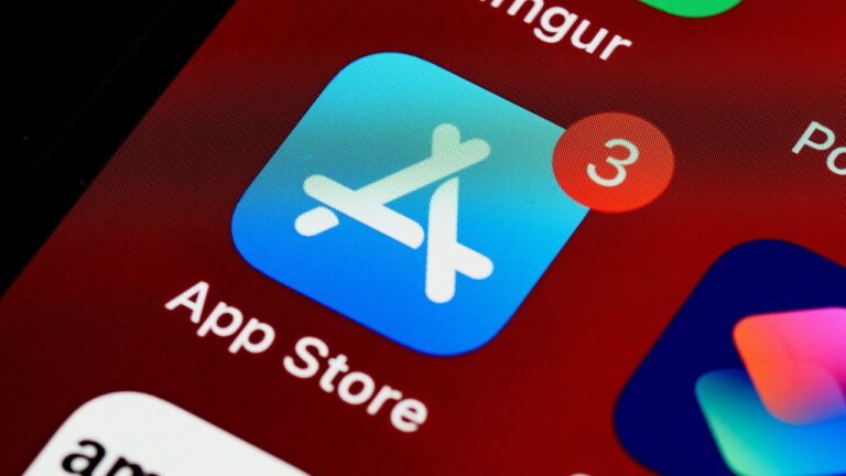India’s antitrust body draws Apple’s ire as  billion fine looms