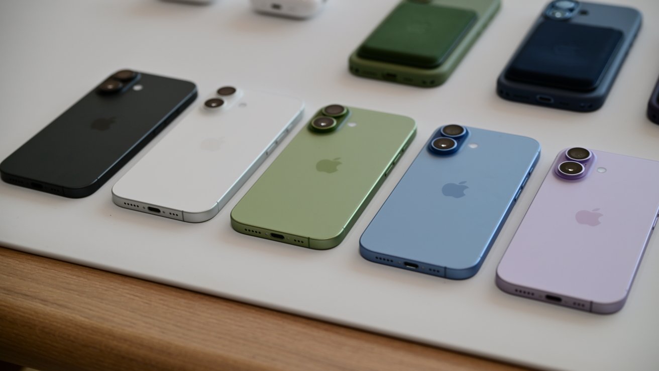 The world’s best-selling smartphone in the first quarter of 2026 is the iPhone 17