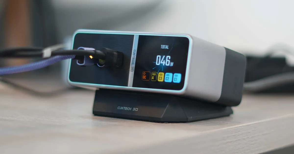 CUKTECH 30 Ultra brings fast power and monitoring to your office