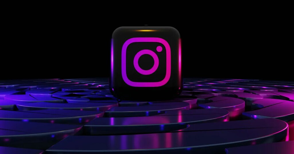 Facebook and Instagram are losing users, with signs of poor quality feeds