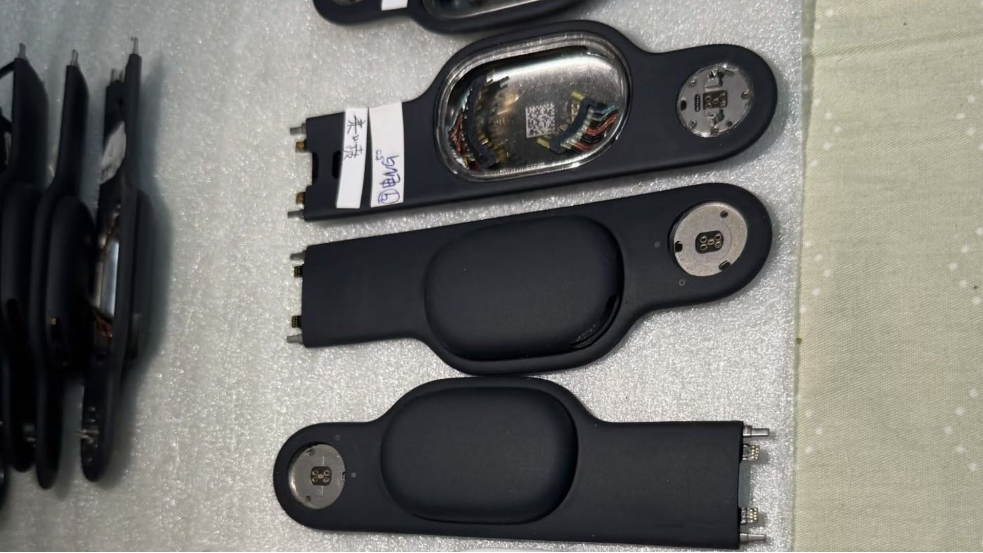 More Apple Vision Pro All-Black Surface Parts Online